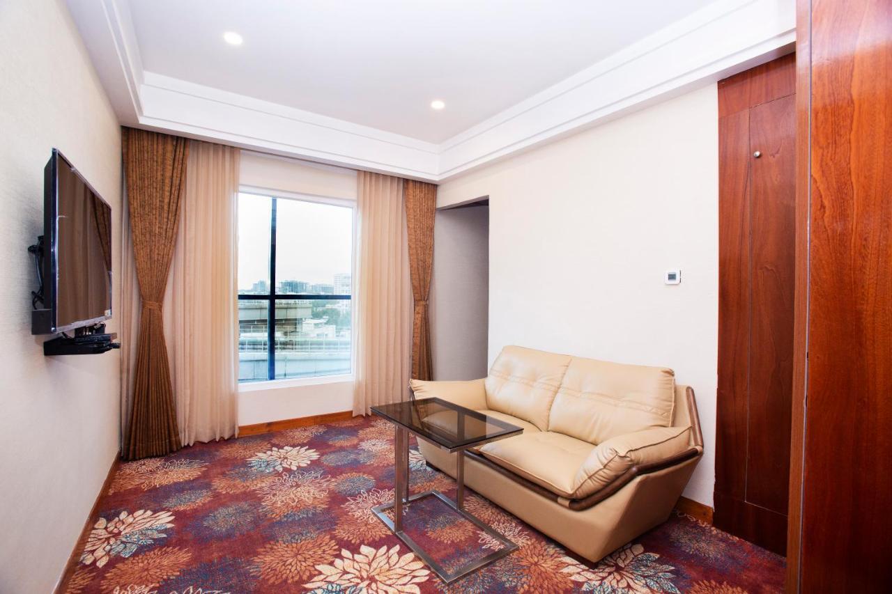 Kingston Hotel Bangalore Ngoại thất bức ảnh